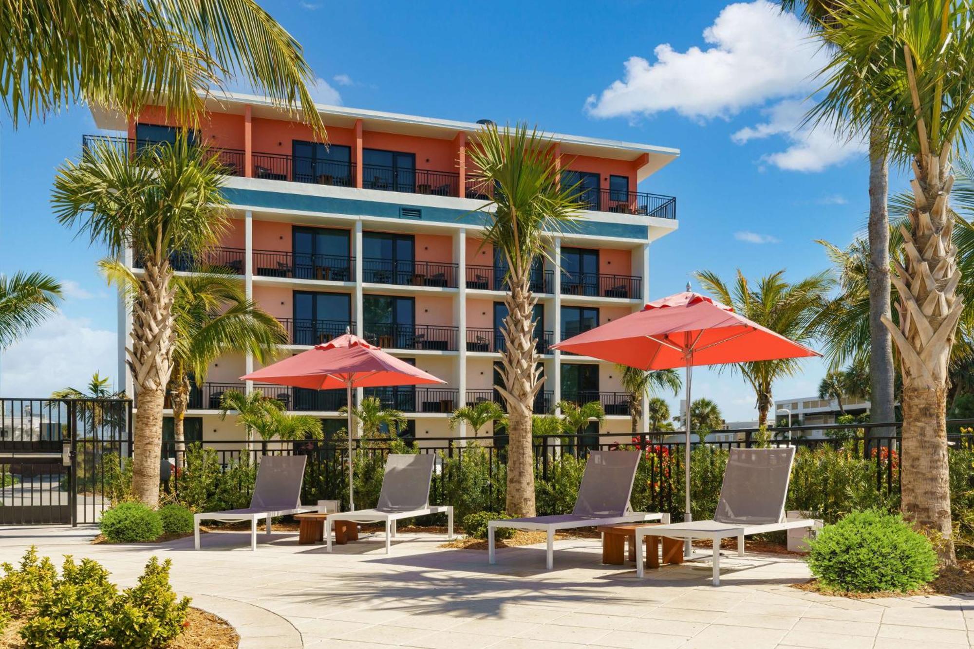 Hilton Garden Inn St. Pete Beach, Fl Екстер'єр фото